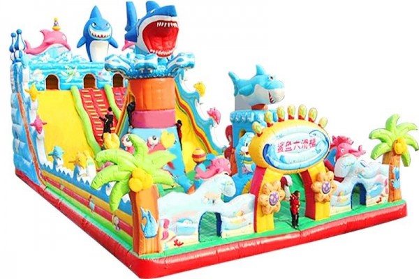 鲨鱼充气滑梯