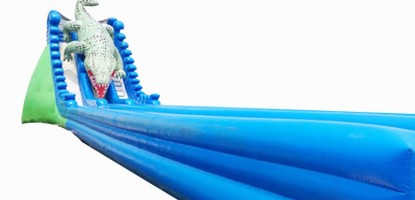 冒险者的选择：为何充气水滑梯成为热门之选